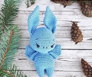 Hackovane hacky, hackovane a vysivane obleceni pro deti a dospele, muze a zeny, hackovane doplnky, hackovane sperky, pokojove dekorace, hracky amigurumi. Stranky jsou urceny pro zkusene mistryne i zacatecniky. Mistrovske kurzy jsou placene i zdarma. Uzitecne rady k peci o pletene vyrobky. Jak vybrat spravnou prizi, jak provest kalkulaci vyrobku, jak napsat mistrovskou tridu.